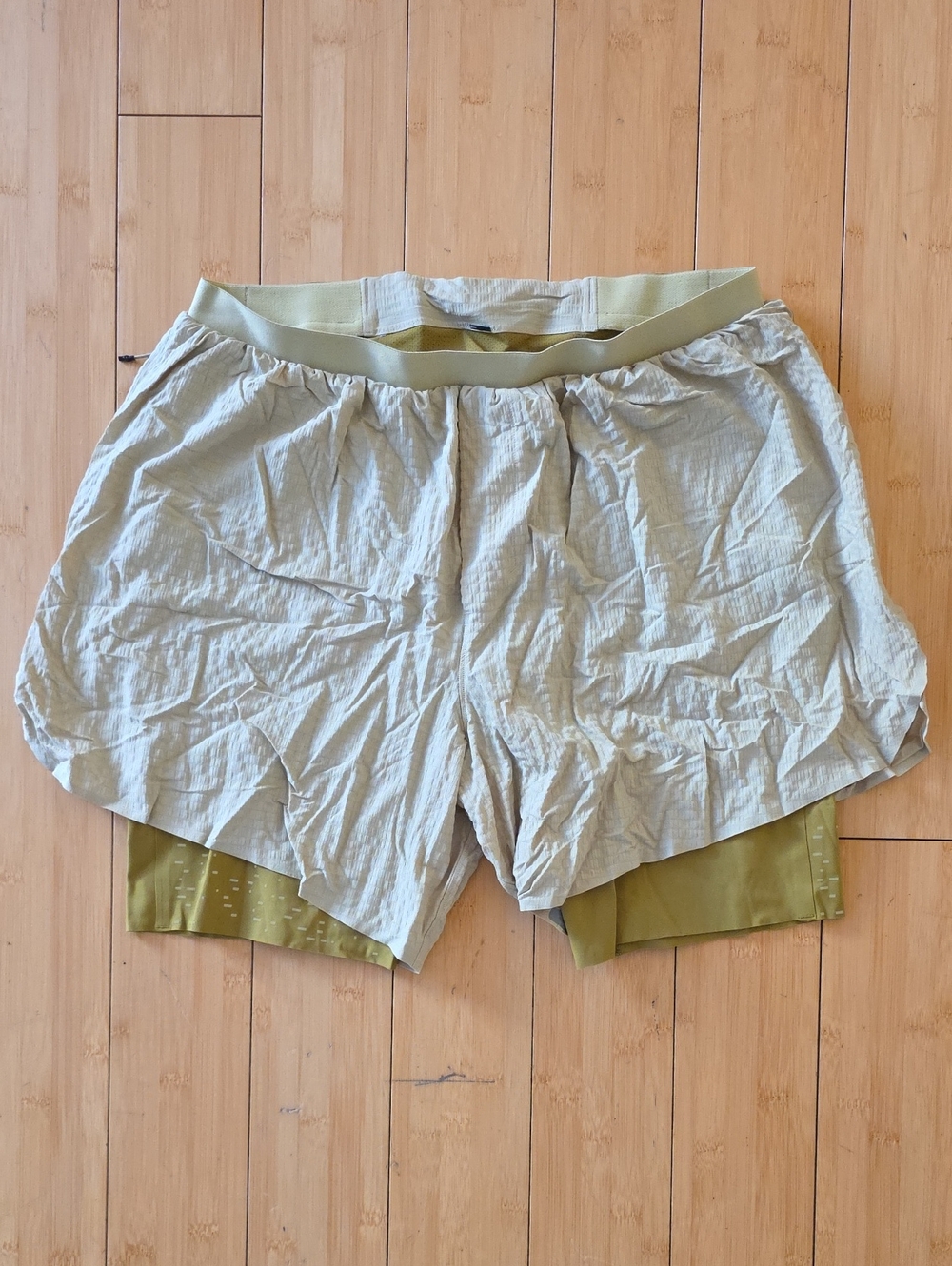 Lululemon Men's Surge Lined 6" Shorts